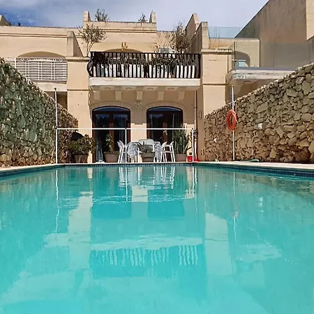 Azure * Gharb (Gozo)